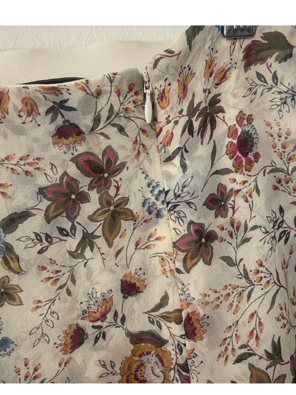 NWOT Veronica Beard silk Cream Floral Midi Skirt - Picture 4 of 4